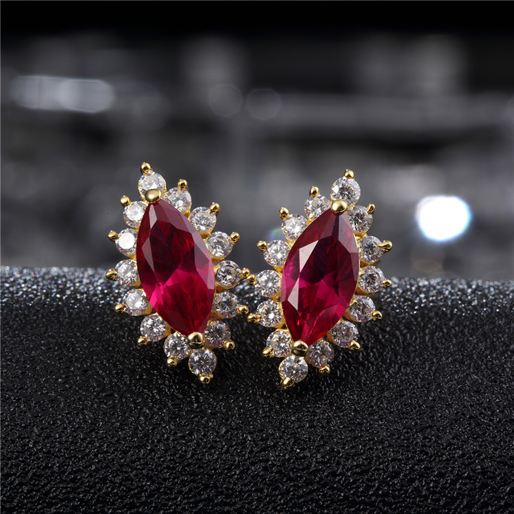 Wholesale Silver Jewelry Hot Sale Red Corundum Wedding Gift Stud Earrings(图3)