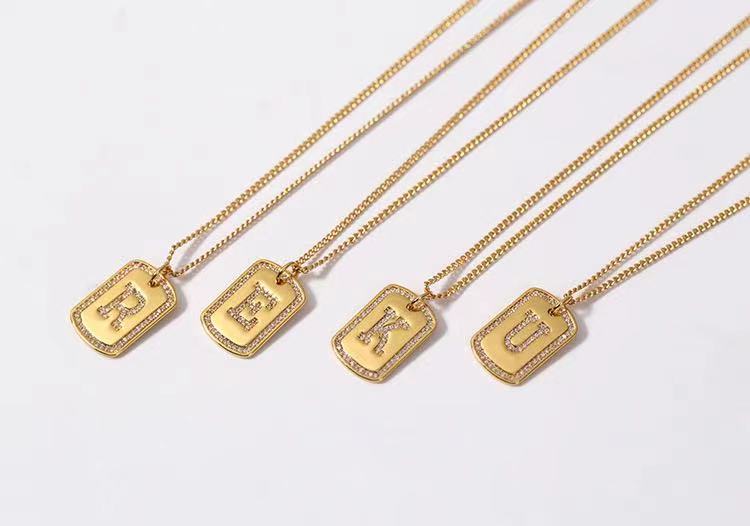  Square Geometric Letter Pendant Necklace Women 18K Gold Necklace(图9)