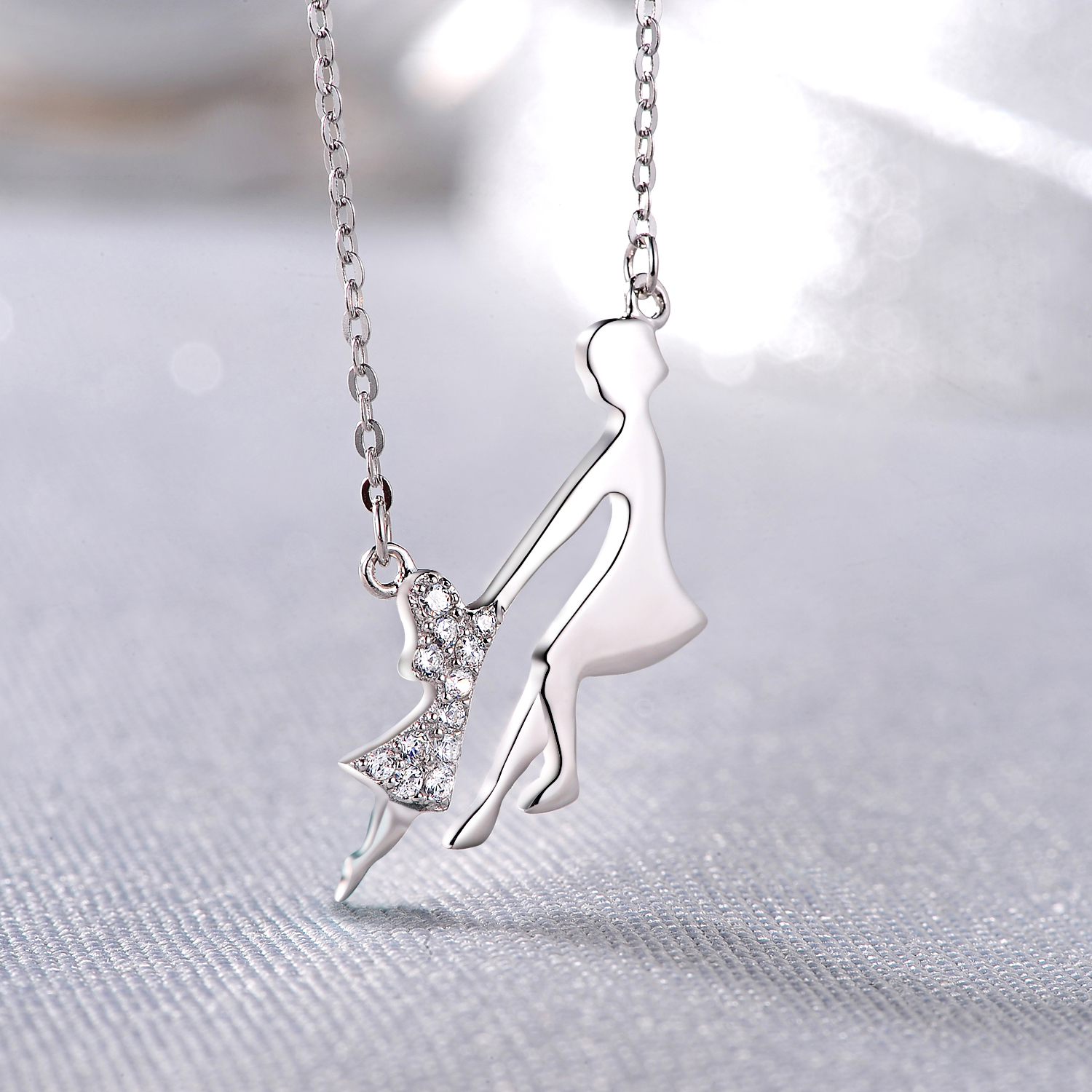  Pendant Jewelry 925 Sterling Silver Cubic Zirconia Mother Daughter  dancing Mother Day Necklace(图4)