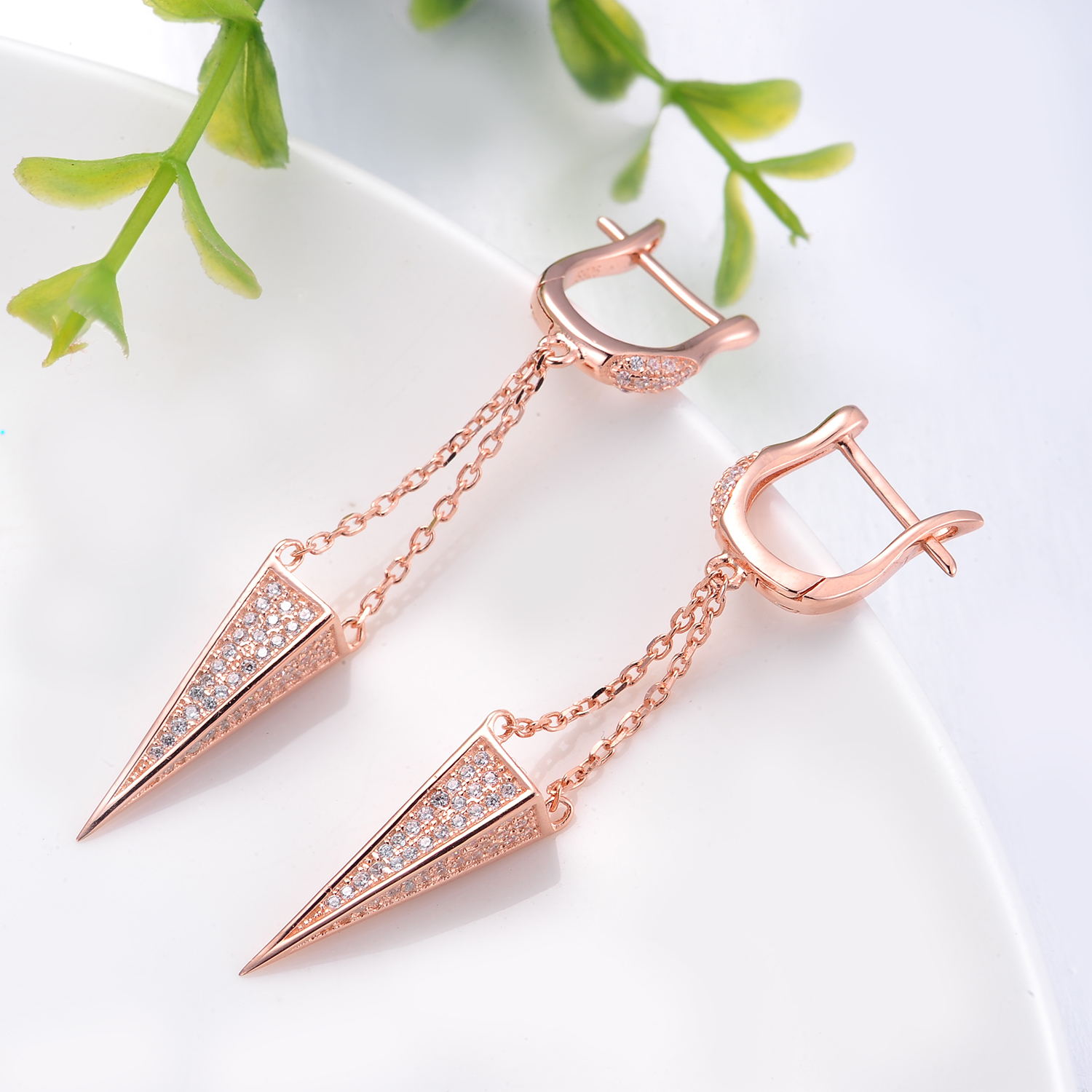 Wholesale Vendor Jewelry Earrings 925 Sterling Silver Rose Gold Plated Triangle Shape Drop Earring(图5)