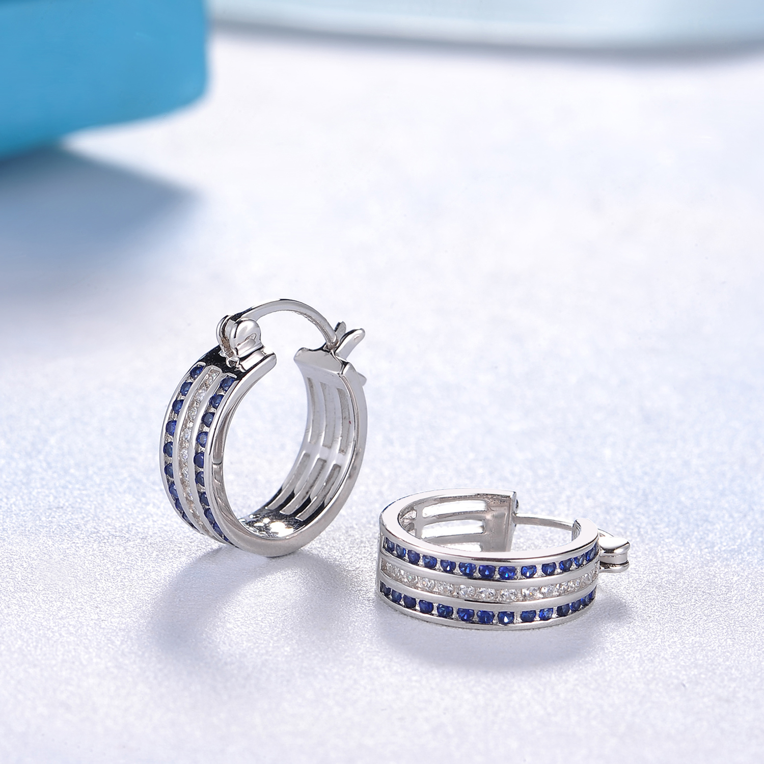 Best Selling Exquisite Luxury Blue White Zirconia Earring Women Earring Hoop Jewelry(图3)
