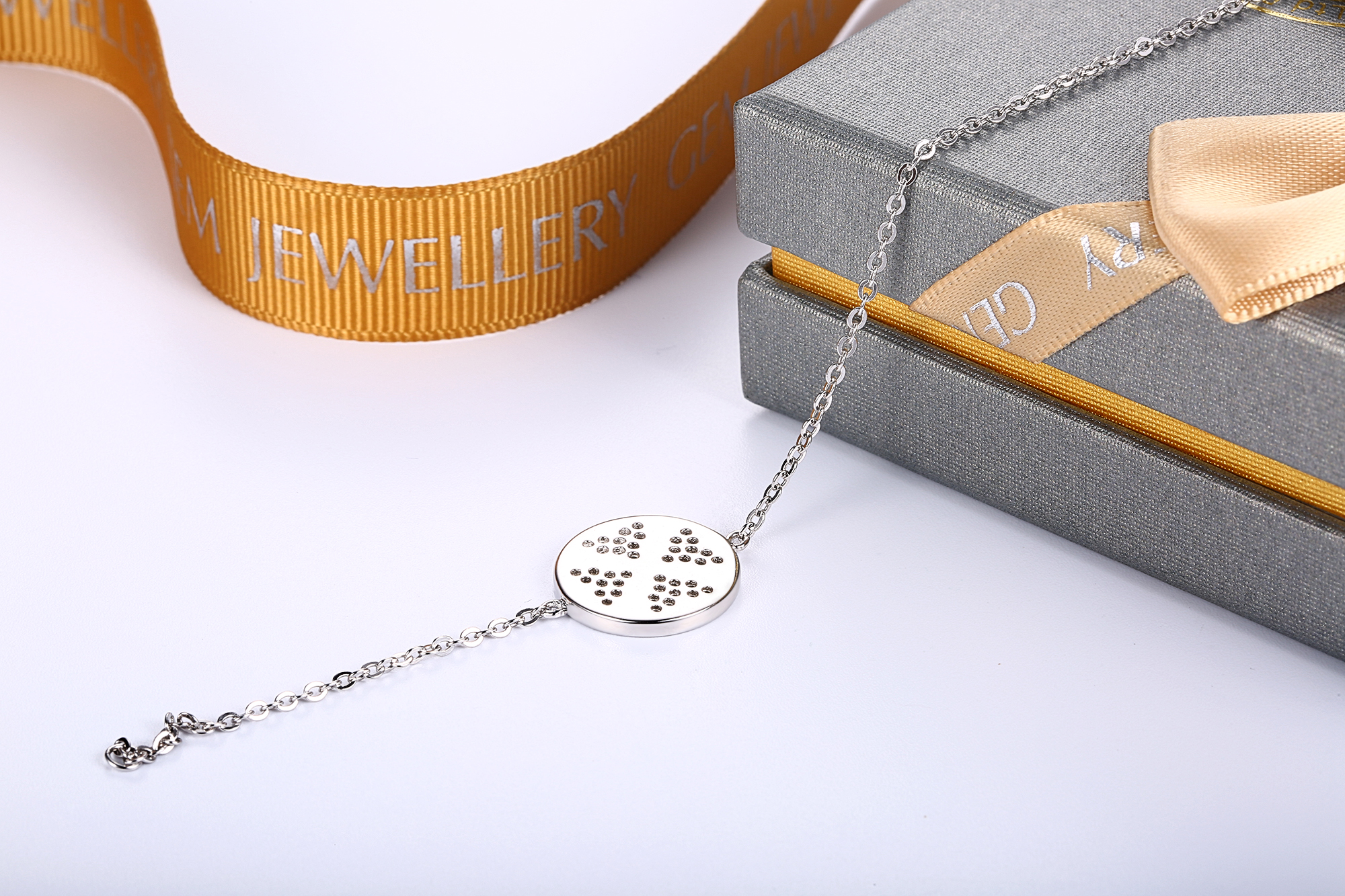 Fashion 925 silver Zircon Lucky Heart four-leaf Clover letter custom womens jewelry bracelert(图5)