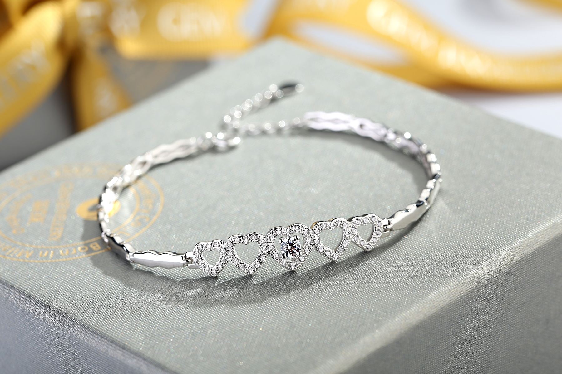 Hot selling 925 sterling silver Girl bracelet zircon heart bracelet(图4)